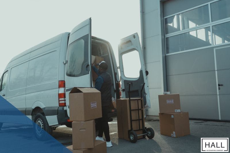 Delivery driver and van, related to tax benefits of leasing vs. buying for business